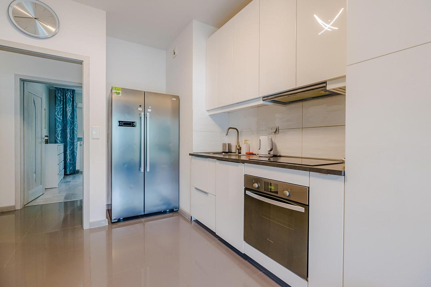 Family Apartment Zoliborz By Noclegi Renters Warszawa Exteriör bild