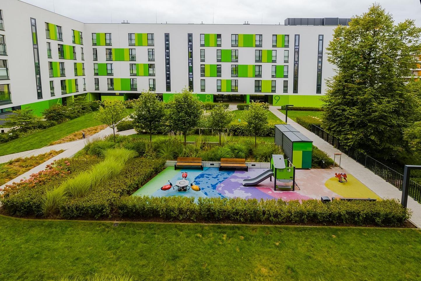 Family Apartment Zoliborz By Noclegi Renters Warszawa Exteriör bild
